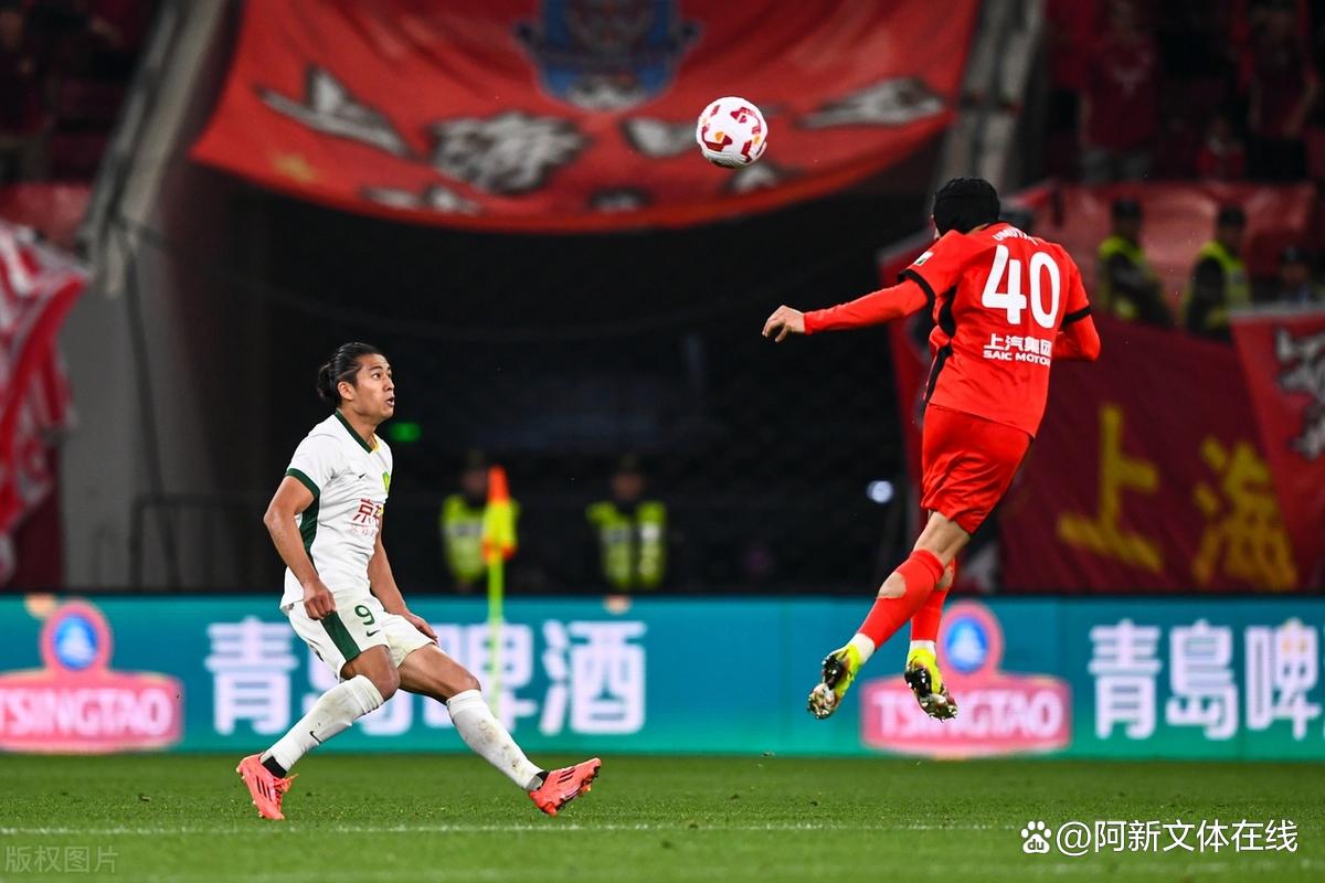 国际比赛日全明星赛焦点战，武汉三镇外线爆发，球迷炸锅，赛季目标并未改变的简单介绍网站