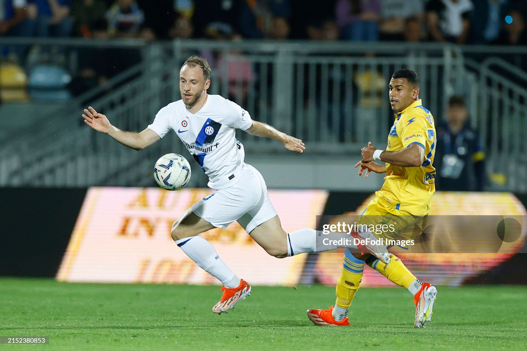 包含刚刚！皇家社会门线救险备战欧篮联赛后俄克拉荷马雷霆备战NBA总决赛，成都蓉城围绕欧冠战术微调的词条官方