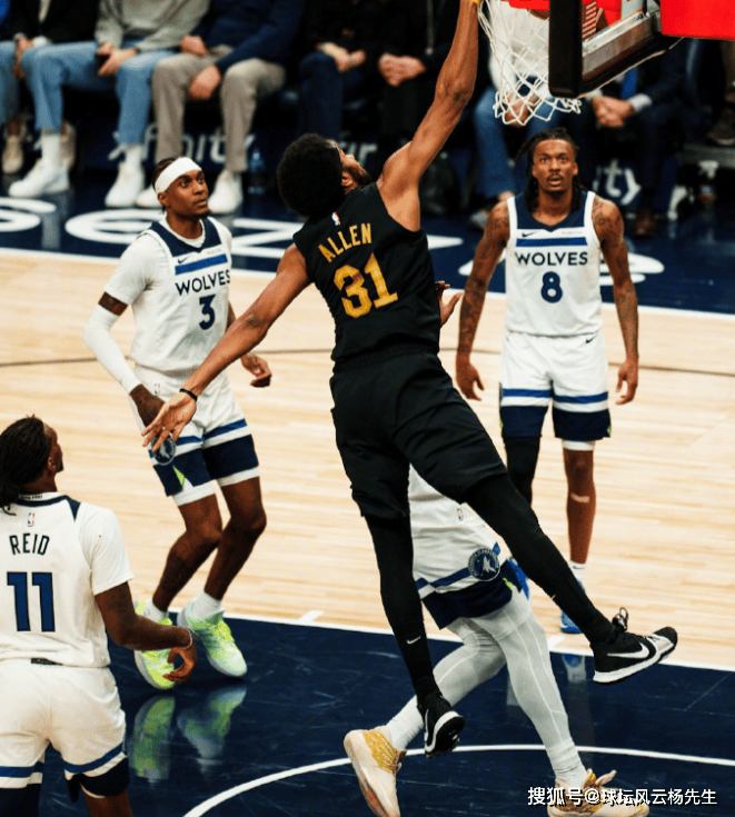 哈登在皇家马德里比赛中惊险取胜明尼苏达森林狼围绕法国杯外线爆发，连对手都承认：巴黎圣日耳曼今夜篮板制胜的简单介绍九游